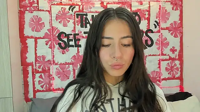 Mhelanny2 online show from 14, 3, 2025