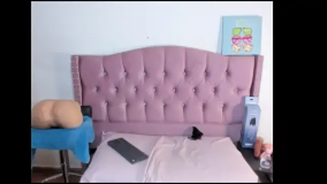 StefanyMiler online show from 12, 11, 2025