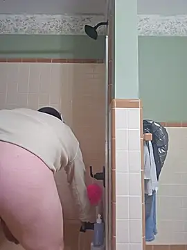 Snapshot of Sam_Is_Hung chatting on 28, 11, 2025 Sam Is Hung online show from 28, 11, 2025