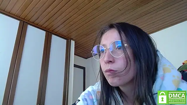 Snapshot of Sophi_Cute chatting on 14, 12, 2024 Sophi Cute online show from 14, 12, 2024