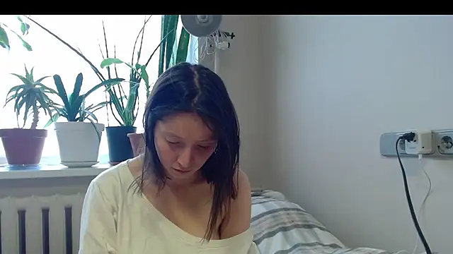 Snapshot of Sophi_Cute chatting on 16, 2, 2025 Sophi Cute online show from 16, 2, 2025