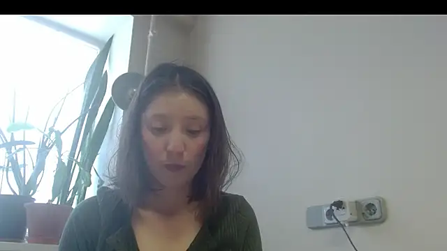 Snapshot of Sophi_Cute chatting on 24, 2, 2025 Sophi Cute online show from 24, 2, 2025