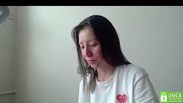 Snapshot of Sophi_Cute chatting on 29, 9, 2025 Sophi Cute online show from 29, 9, 2025