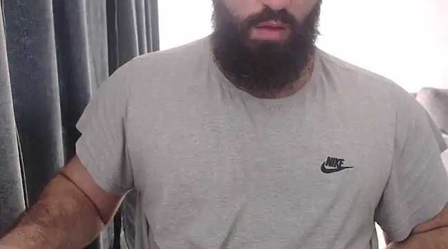 hugemachohandsome online show from 1, 3, 2025