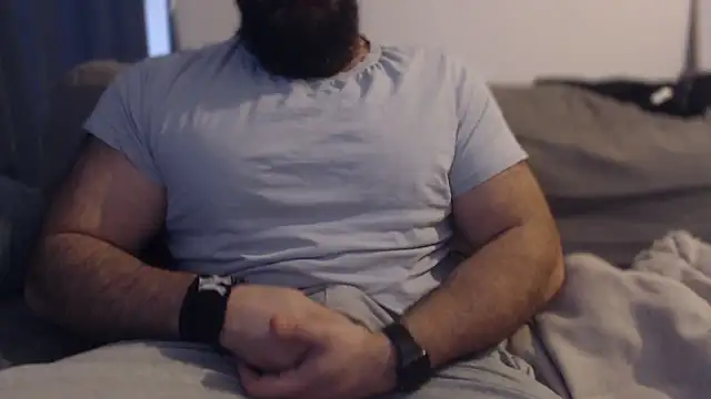 hugemachohandsome online show from 20, 12, 2025