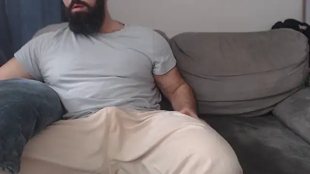 hugemachohandsome online show from 10, 2, 2026