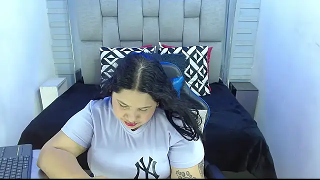 evelin zaens online show from 16, 9, 2025