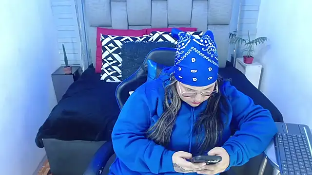 evelin zaens online show from 23, 11, 2025