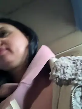 KikiXRed online show from 3, 12, 2025