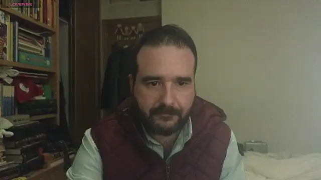 curiosillo83 online show from 6, 3, 2025