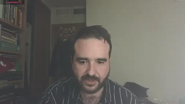 curiosillo83 online show from 22, 3, 2025