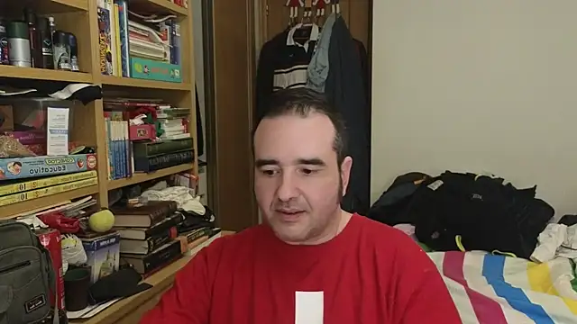 curiosillo83 online show from 12, 4, 2026