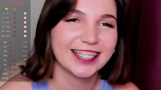 KindHazelHere  online show from 13, 2, 2025