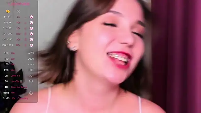 KindHazelHere  online show from 10, 3, 2025