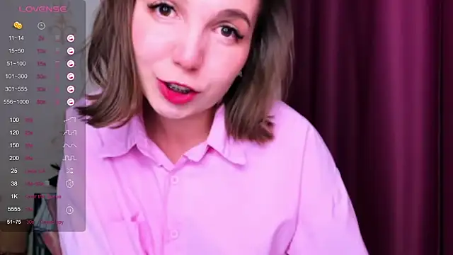 KindHazelHere  online show from 10, 3, 2025