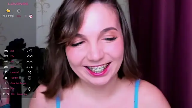 KindHazelHere  online show from 15, 3, 2025