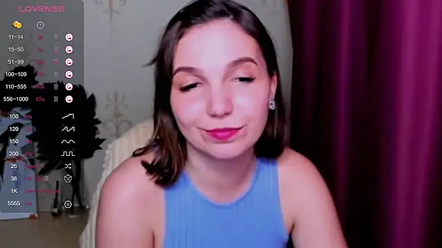 KindHazelHere  online show from 19, 3, 2025