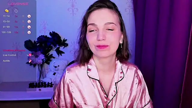 KindHazelHere  online show from 5, 2, 2026