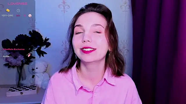 KindHazelHere  online show from 4, 4, 2026