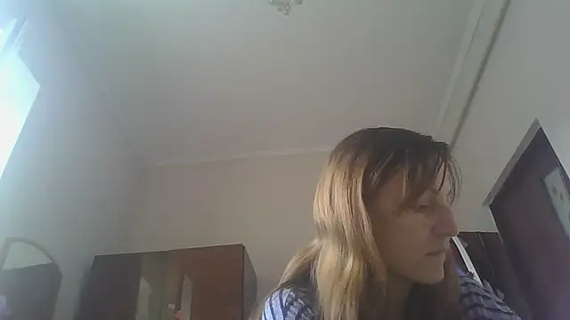 Snapshot of ShawnaAdams chatting on 10, 9, 2025 ShawnaAdams online show from 10, 9, 2025