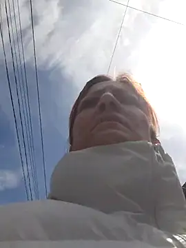 ShawnaAdams online show from 16, 4, 2026