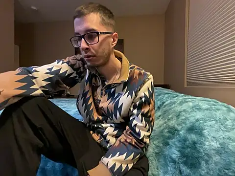 Bwcjoshbanks online show from 2, 2, 2025