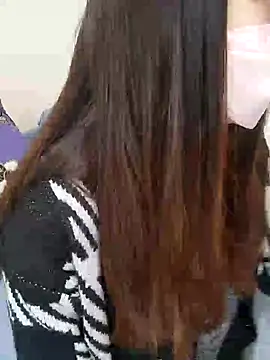 Snapshot of Lu_Nana chatting on 5, 1, 2025 Lu Nana online show from 5, 1, 2025