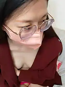 Snapshot of Lu_Nana chatting on 2, 2, 2025 Lu Nana online show from 2, 2, 2025