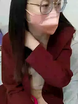 Snapshot of Lu_Nana chatting on 5, 2, 2025 Lu Nana online show from 5, 2, 2025