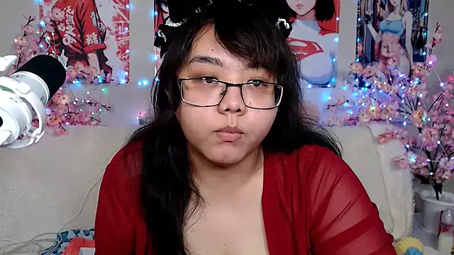 Snapshot of Moertomlly chatting on 5, 7, 2026 Moertomlly online show from 5, 7, 2026