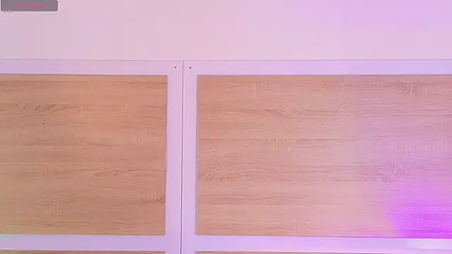  nickypurple  online show from 14, 2, 2026