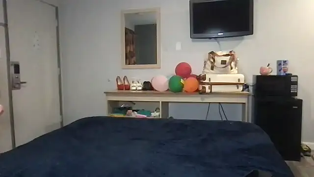 TiffaneyLove online show from 26, 3, 2026