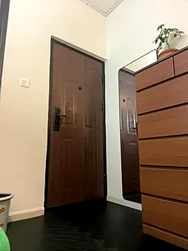 Snapshot of Xianggui chatting on 19, 11, 2025 Xianggui online show from 19, 11, 2025