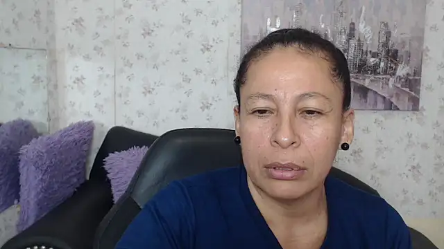 Snapshot of mature_martina chatting on 29, 6, 2026 mature martina online show from 29, 6, 2026