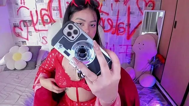 damn that booty online show from 16, 2, 2025