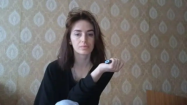 xx adrihanna xx online show from 18, 2, 2026