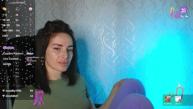 Snapshot of xx_adrihanna_xx chatting on 20, 5, 2026 xx adrihanna xx online show from 20, 5, 2026