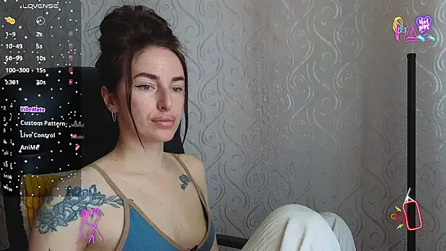 Snapshot of xx_adrihanna_xx chatting on 27, 5, 2026 xx adrihanna xx online show from 27, 5, 2026