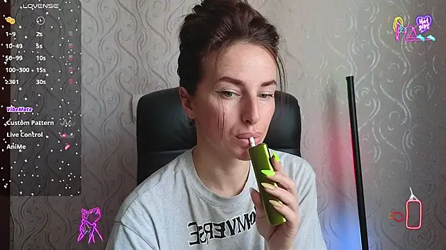 Snapshot of xx_adrihanna_xx chatting on 4, 6, 2026 xx adrihanna xx online show from 4, 6, 2026