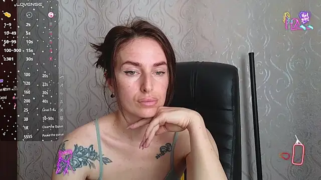 Snapshot of xx_adrihanna_xx chatting on 10, 6, 2026 xx adrihanna xx online show from 10, 6, 2026