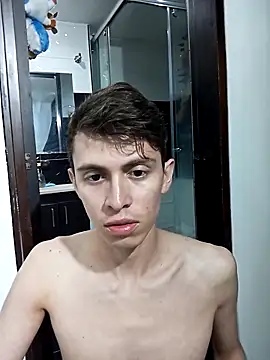 Snapshot of Norehg chatting on 6, 3, 2025 Norehg online show from 6, 3, 2025