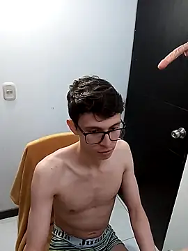 Snapshot of Norehg chatting on 19, 3, 2025 Norehg online show from 19, 3, 2025