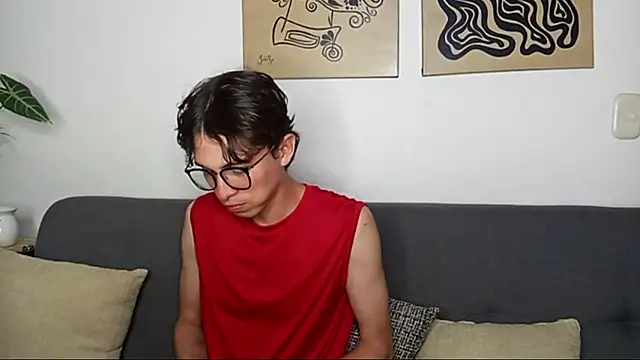 Snapshot of Norehg chatting on 12, 9, 2025 Norehg online show from 12, 9, 2025