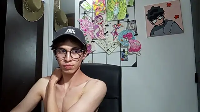 Snapshot of Norehg chatting on 19, 9, 2025 Norehg online show from 19, 9, 2025