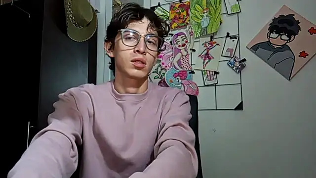 Snapshot of Norehg chatting on 27, 9, 2025 Norehg online show from 27, 9, 2025