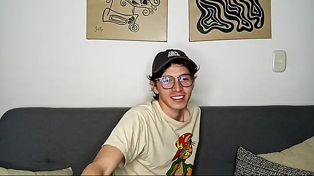 Snapshot of Norehg chatting on 1, 10, 2025 Norehg online show from 1, 10, 2025