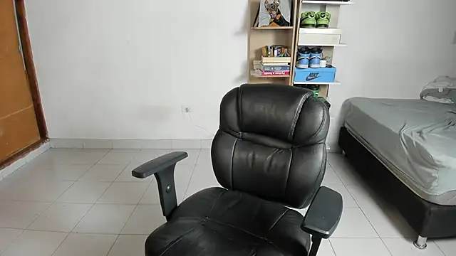 imtonny19 online show from 12, 10, 2025