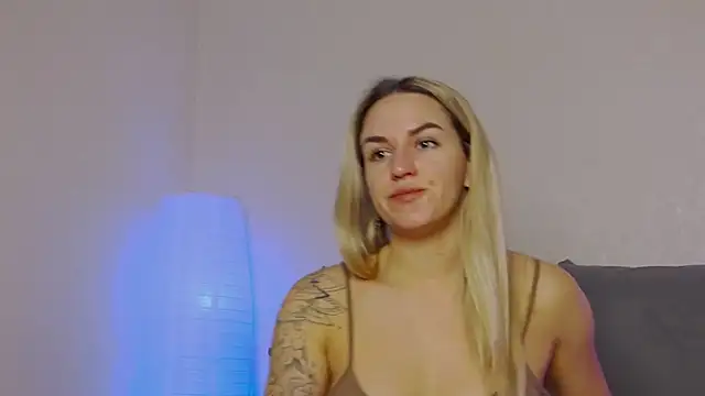 SofiJames online show from 6, 12, 2024