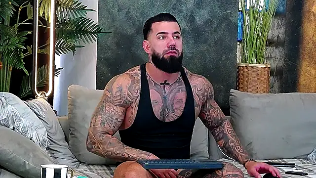 masterkingofmusclee online show from 3, 11, 2025