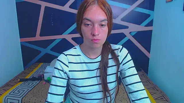 Snapshot of SofiaWet23 chatting on 1, 10, 2025 SofiaWet23 online show from 1, 10, 2025